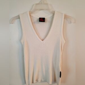 Dolce & Gabbana Cream/ Off white Knit Sleeveless Top sz 40